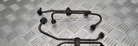 Audi A3 S3 8L Fuel injector supply line/pipe 