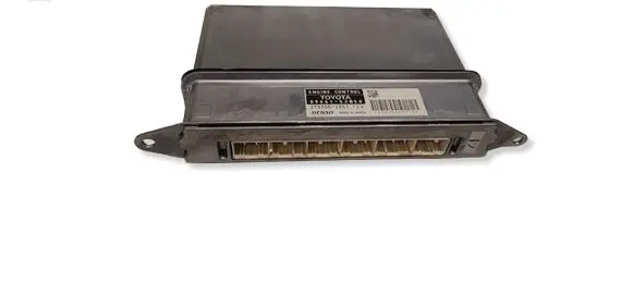 Lexus IS 220D-250-350 Engine control unit/module 8966153B50