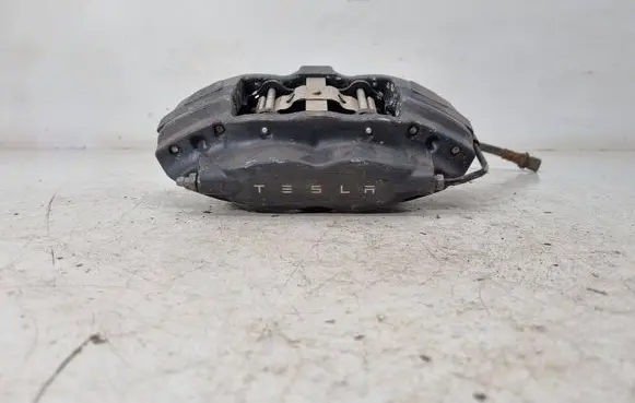 Tesla Model S Brake discs and calipers set 104263900E