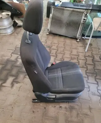 Hyundai i20 (BC3 BI3) Front passenger seat 