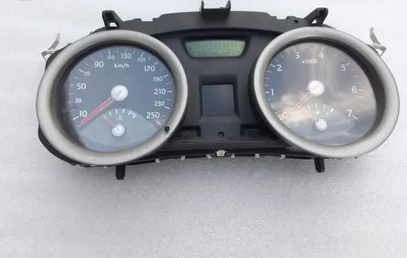Renault Megane II Speedometer (instrument cluster) 8200364015