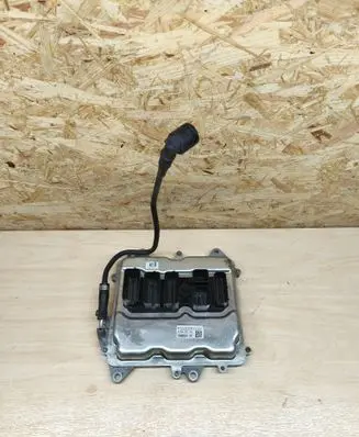 BMW 7 F01 F02 F03 F04 Engine control unit/module 8614915 861491501 030065634