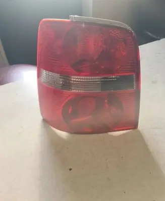 Volkswagen Touran I Rear/tail lights 1H6945095G