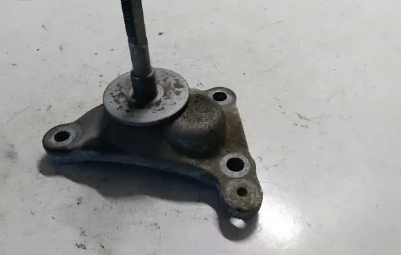 Peugeot 3008 I Gearbox mounting bracket 9652761480