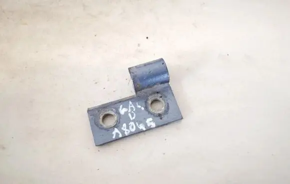 BMW 5 E39 Rear door lower hinge