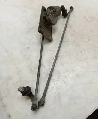 Opel Kadett D Front wiper linkage and motor 90069251 MK402168