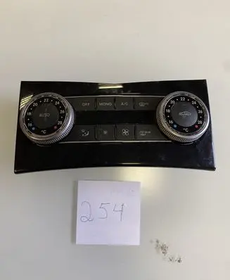 Mercedes-Benz C W204 Climate control unit 2048300590