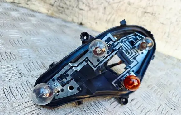 Citroen C4 II Tail light bulb cover holder VPAP2X13N004A