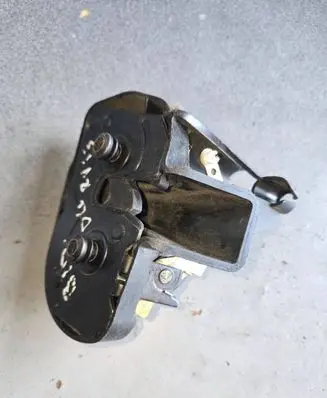 Volkswagen Transporter - Caravelle T5 Sliding door lock 7H0843604K