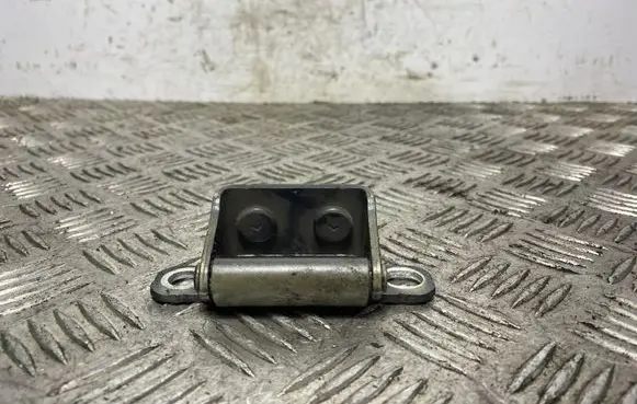 KIA Sorento Tailgate/trunk/boot hinge