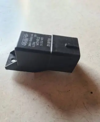 Volvo V50 Glow plug pre-heat relay 3M5T12A343AA 51252003