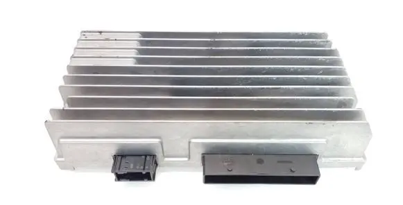 Audi A5 8T 8F Sound amplifier 8T0035223AJ
