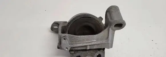 Mazda 6 Engine mount bracket AD45K1442 K1442 AD45