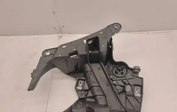BMW X5 F15 Fender mounting bracket 7294543