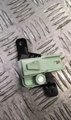 BMW X3 E83 Airbag deployment crash/impact sensor 657734185390