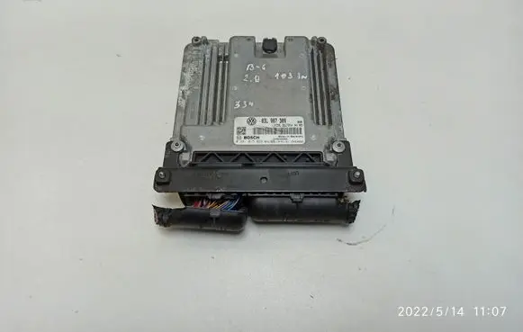 Volkswagen PASSAT B6 Engine control unit/module 03L907309 0281015029