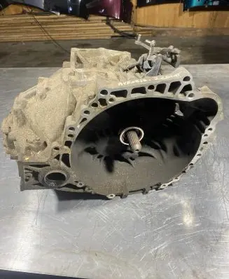 Manual 6 speed gearbox
