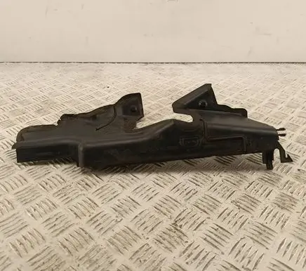 Renault Megane III Intercooler air guide/duct channel 214982743R