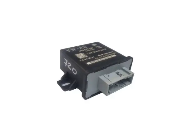 Audi A8 S8 D4 4H Light module LCM 4H0907357 11017800AJJ