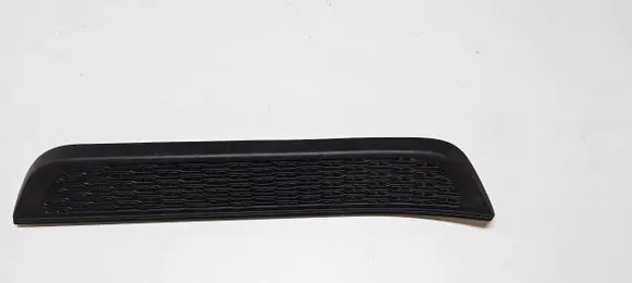 Jeep Grand Cherokee WL Rear sill trim cover P7BH52TX7AD 7BH52TRMAD