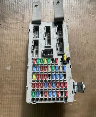 Hyundai Santa Fe Fuse box set 919502B400 1007608007 284030706080285
