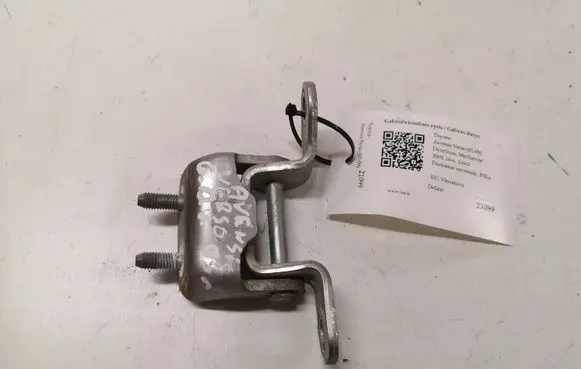 Toyota Avensis Verso Rear door upper hinge