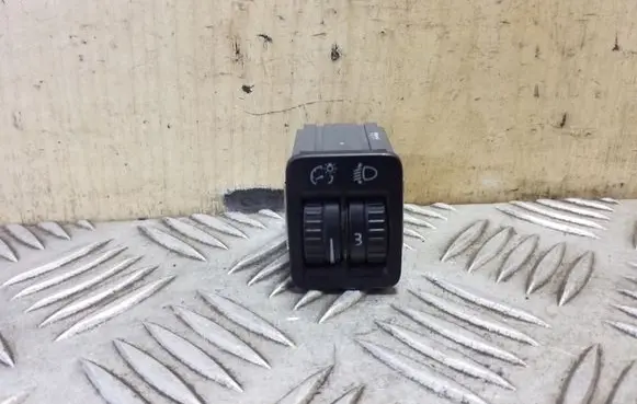 Volkswagen PASSAT CC Headlight level height control switch 3C8941333