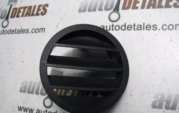 Toyota Avensis T250 Dashboard side air vent grill/cover trim