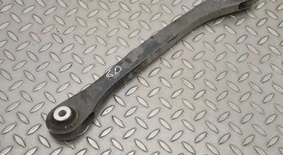 BMW 7 G11 G12 Rear upper control arm/wishbone 6861125
