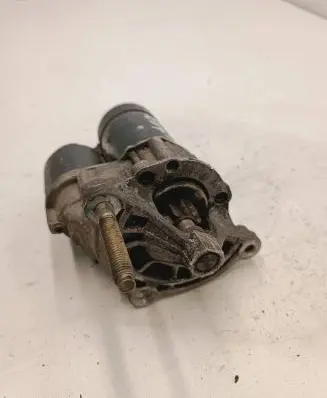 Peugeot 806 Starter motor D7R27
