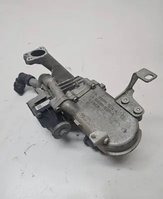 Ford Focus EGR valve cooler 516939 16939040 657955