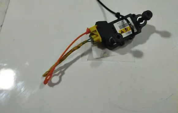 Chevrolet Captiva Airbag deployment crash/impact sensor 96631484