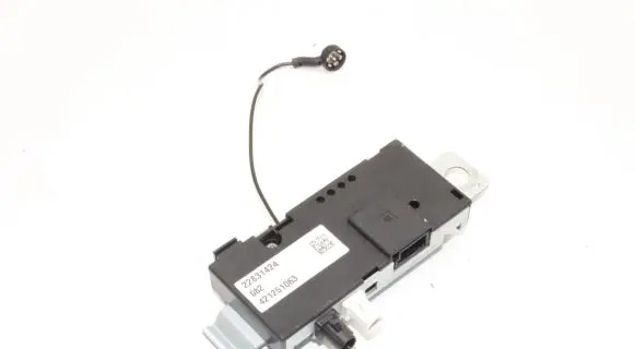 Opel Ampera Aerial antenna amplifier 22831424