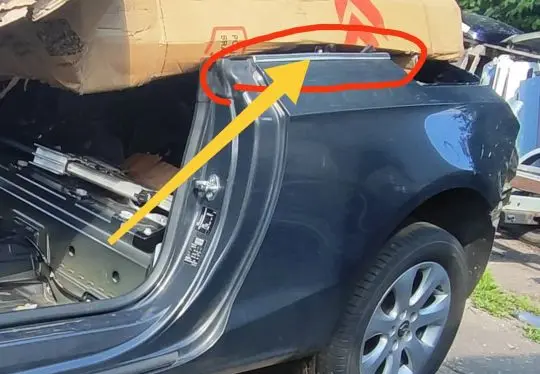Opel Cascada Rear side glass trim 