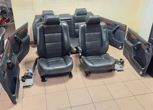 BMW 7 E32 Seat and door cards trim set 