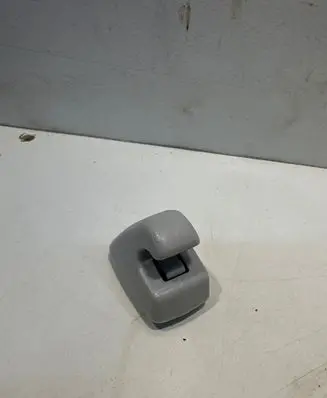 Sun visor clip/hook/bracket