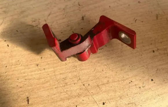 Audi A4 S4 B8 8K Front door upper hinge 8K0831402E