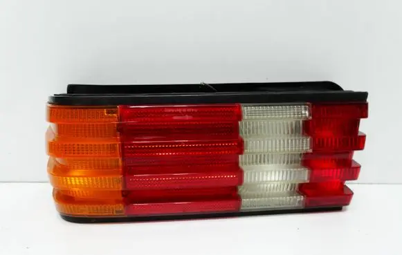 Mercedes-Benz S W126 Rear/tail lights 1268201064 126004