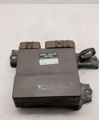Toyota RAV 4 (XA20) Fuel injection control unit/module 8987126010 1310001280
