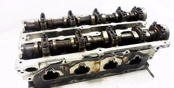 Ford Escort Engine head 938M-6090-AC