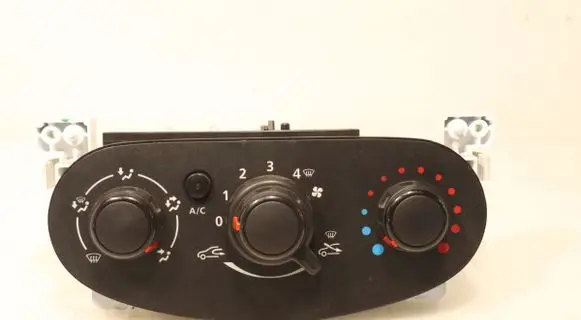 Dacia Dokker Interior fan control switch 5P3743000