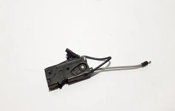 Volvo XC90 Engine bonnet (hood) release handle 32318456