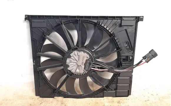 BMW M4 G82 G83 Electric radiator cooling fan 8666819 17428666819