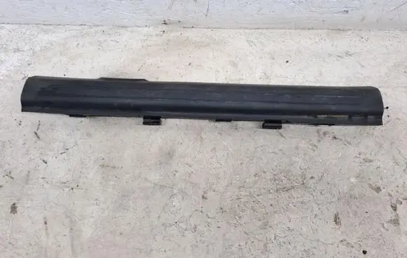 Hyundai Tucson TL Front sill trim cover 85880N7000