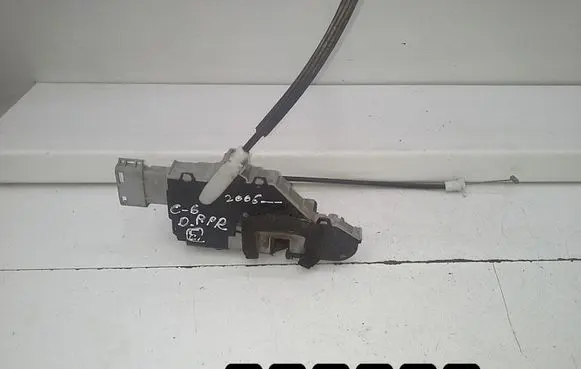Citroen C6 Front door lock 