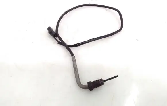 Mercedes-Benz B W246 W242 Exhaust gas temperature sensor 226401704R 07U080781