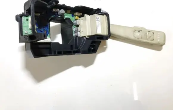 Volvo S80 Wiper control stalk 30798549