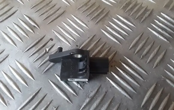 Volkswagen PASSAT B6 Airbag deployment crash/impact sensor 5N0959351