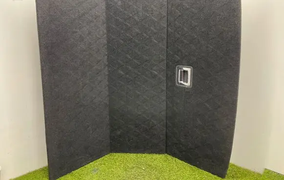 Volkswagen PASSAT B6 Trunk/boot floor carpet liner 3c9863463