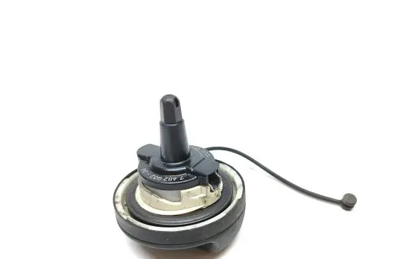 BMW X3 G01 Fuel tank filler cap 7482902